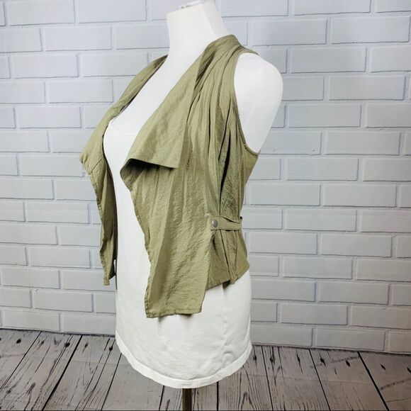 10/$25🦋 G by Guess Army Green Drape Front Open Cardigan - Size Small - Picture 7 of 13